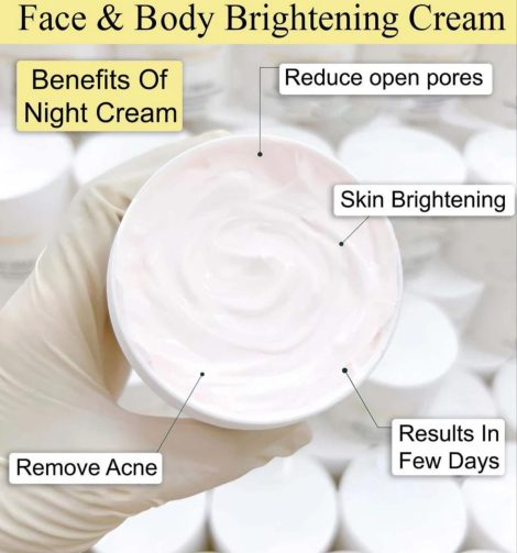 The Health Healer Night Cream, a luxurious moisturizer designed to brighten, hydrate, and rejuvenate skin overnight. Suitable for all skin types.